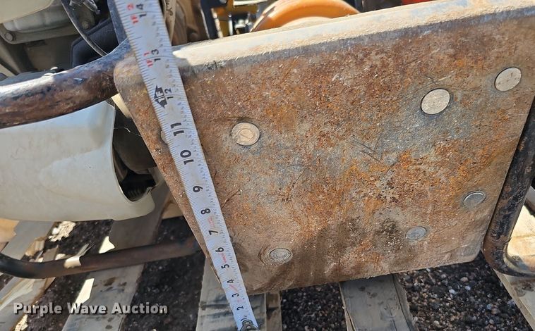 image for item MD9990 (4) plate compactors