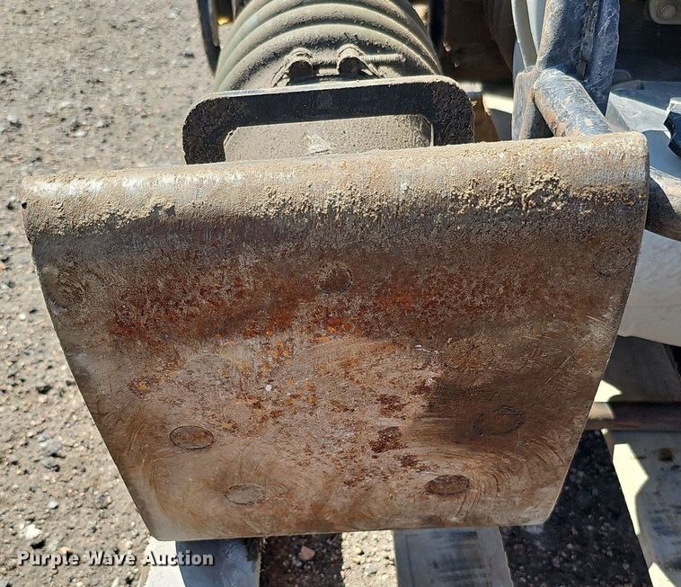 image for item MD9990 (4) plate compactors