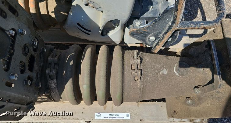 image for item MD9990 (4) plate compactors