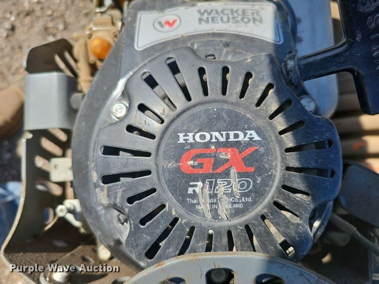 image for item MD9990 (4) plate compactors