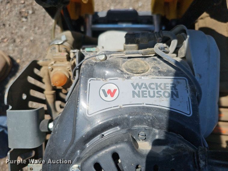 image for item MD9990 (4) plate compactors