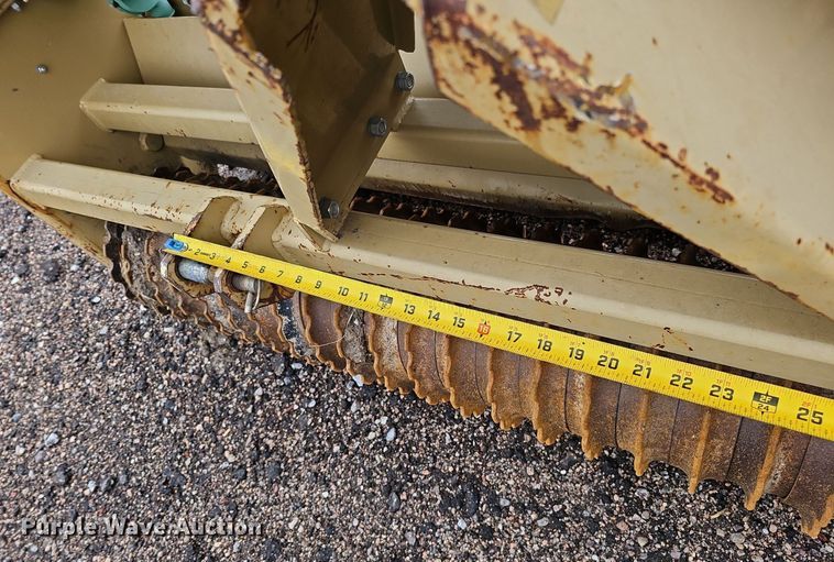 image for item MD9992 Land Pride PS152  seeder