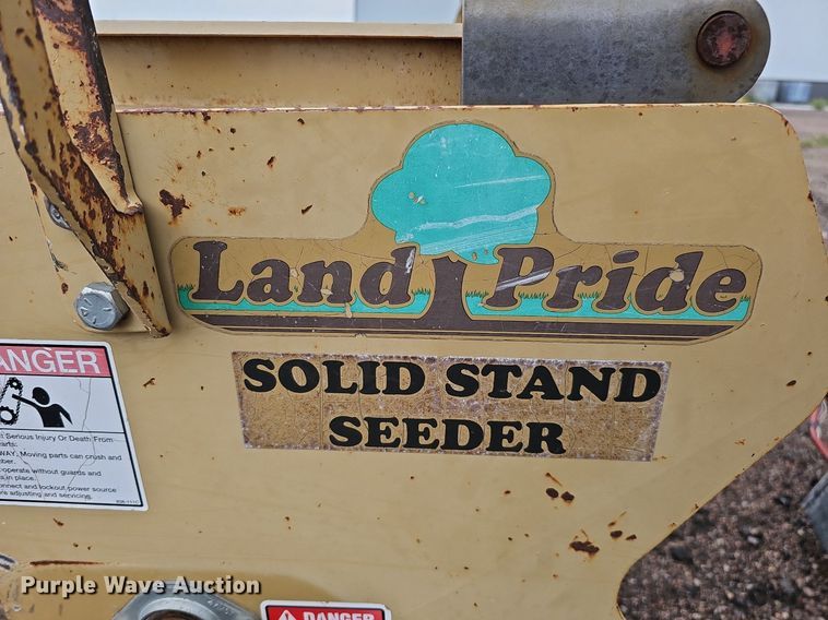 image for item MD9992 Land Pride PS152  seeder