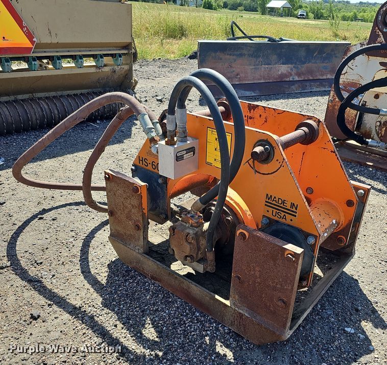 image for item MD9993 Stanley HS6005  excavator plate compactor