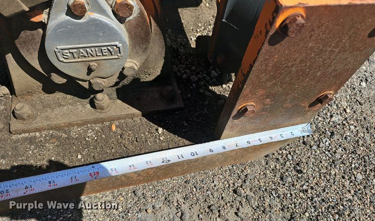 image for item MD9993 Stanley HS6005  excavator plate compactor
