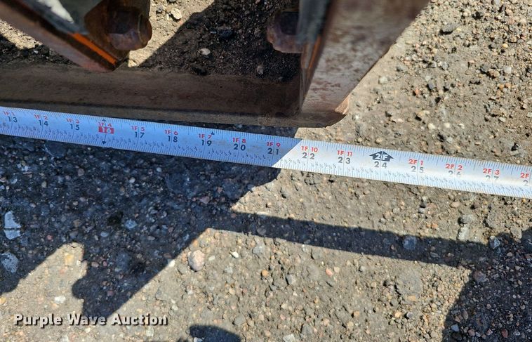 image for item MD9993 Stanley HS6005  excavator plate compactor