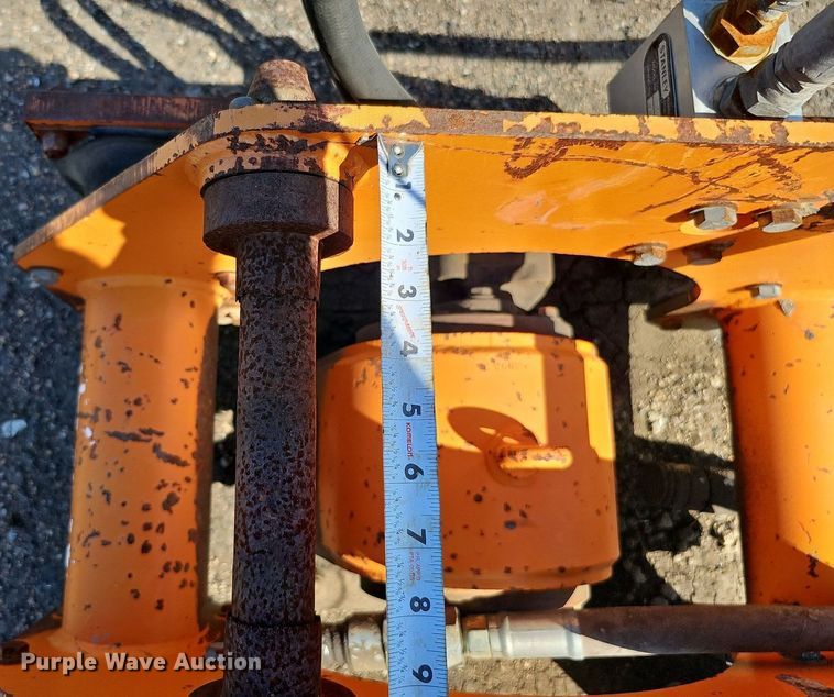 image for item MD9993 Stanley HS6005  excavator plate compactor