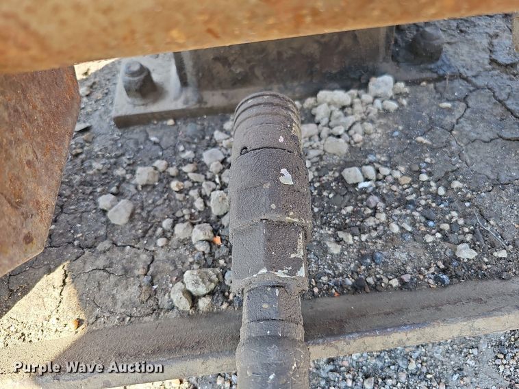 image for item MD9993 Stanley HS6005  excavator plate compactor