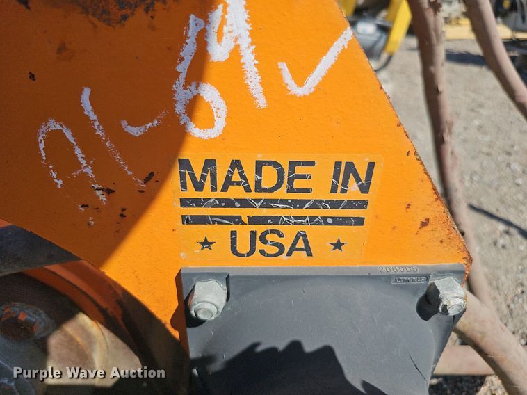 image for item MD9993 Stanley HS6005  excavator plate compactor