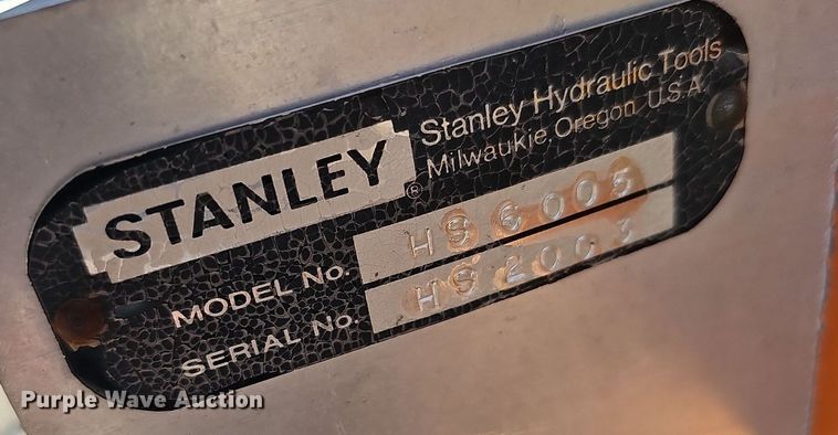 image for item MD9993 Stanley HS6005  excavator plate compactor