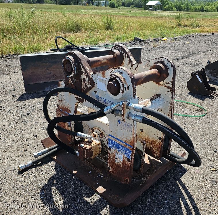 image for item MD9994 Kent KHP 210 II  excavator plate compactor