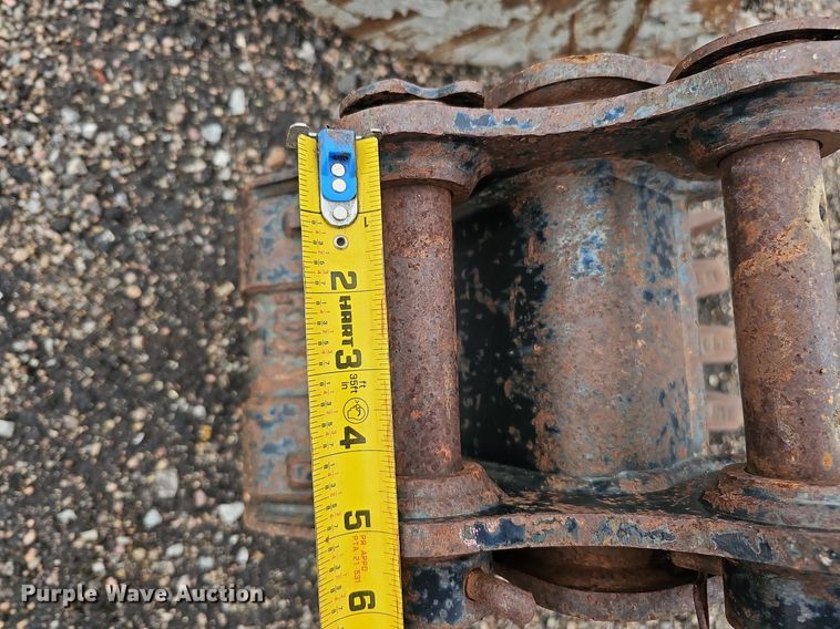 image for item MD9995 (3) excavator buckets