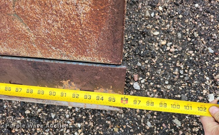 image for item MD9996 2008 Bobcat Dozer 96  skid steer dozer blade