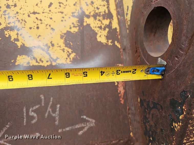 image for item MD9997 Kobelco 912  36"W excavator bucket