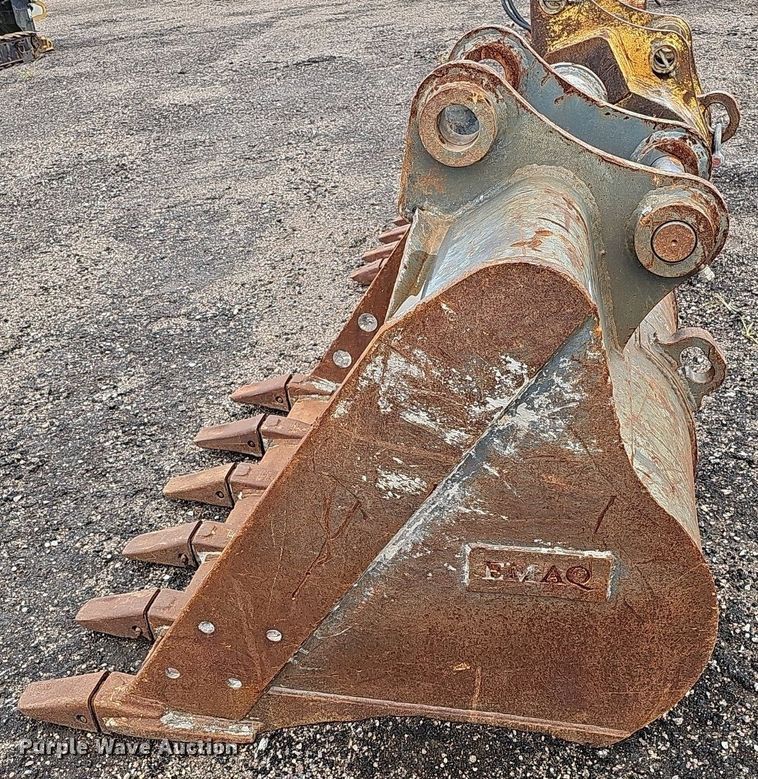 image for item MD9999 Teran  49" W excavator bucket