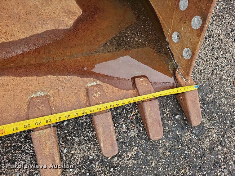 image for item MD9999 Teran  49" W excavator bucket