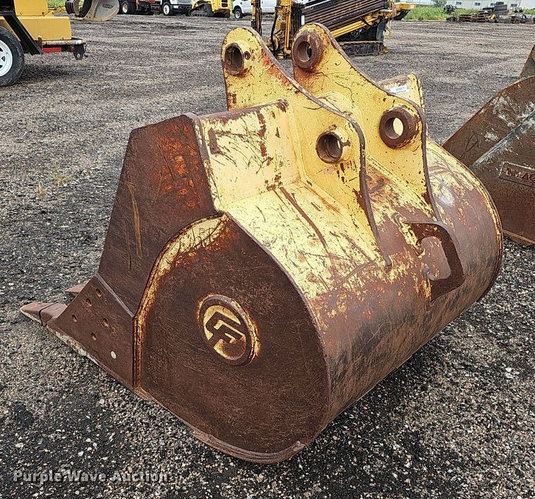 image for item ME9000 CF  48" W excavator bucket