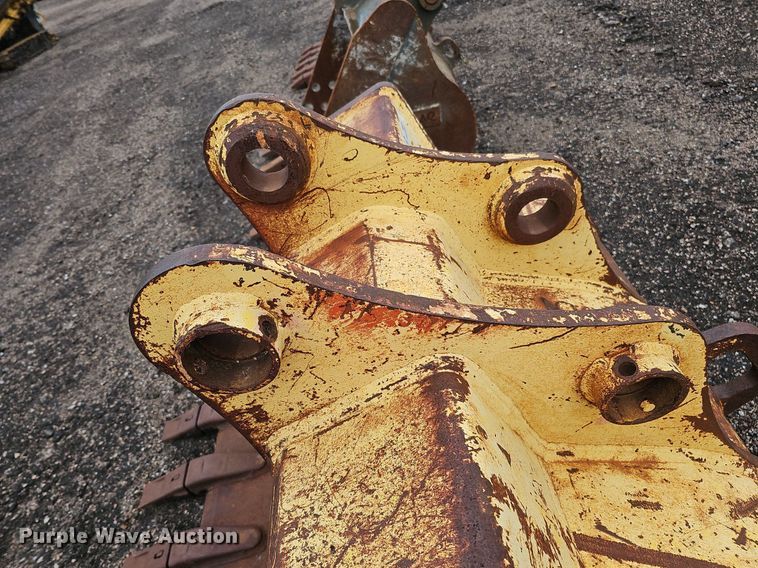 image for item ME9000 CF  48" W excavator bucket