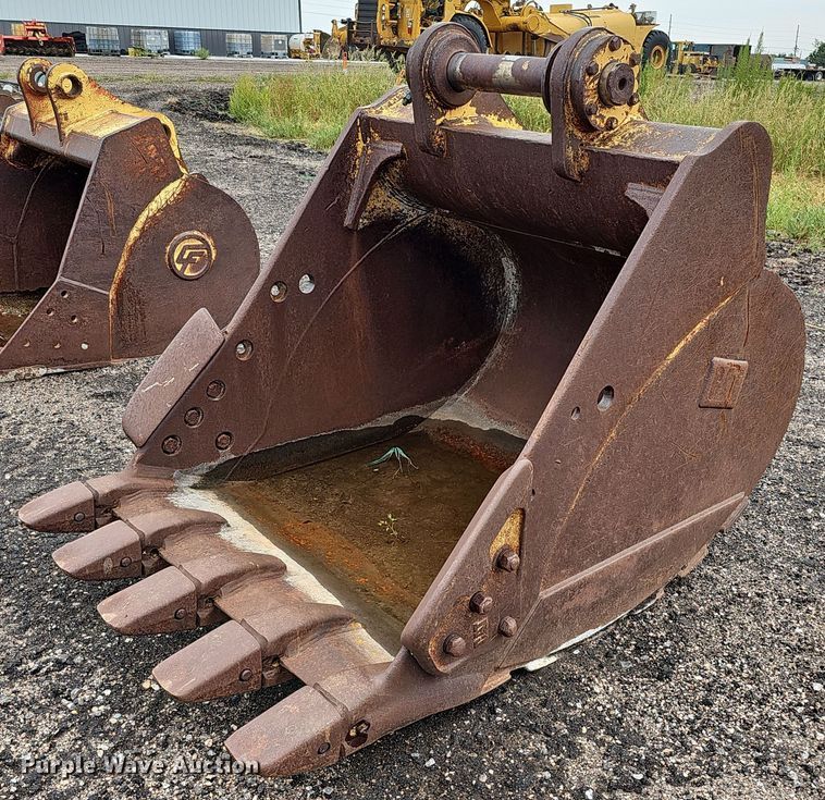 image for item ME9001 Caterpillar  50" W excavator bucket