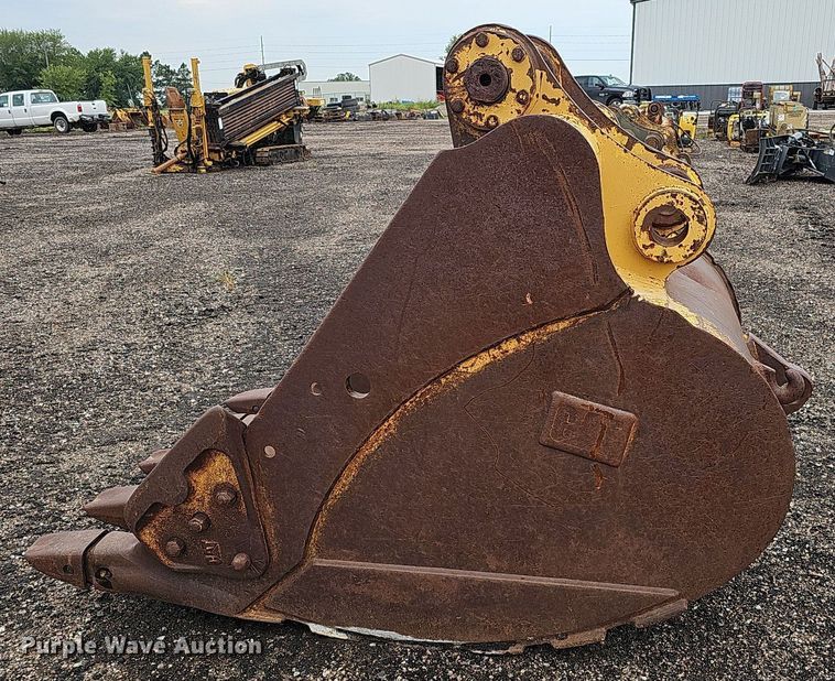 image for item ME9001 Caterpillar  50" W excavator bucket