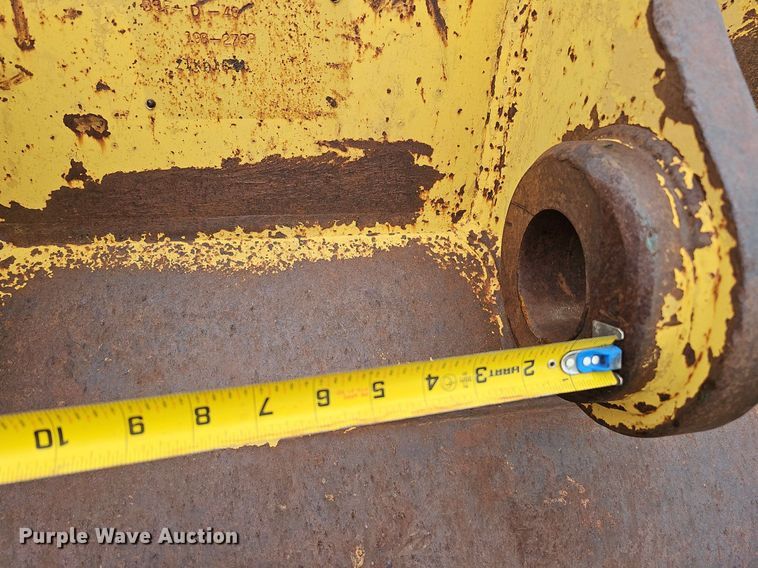 image for item ME9001 Caterpillar  50" W excavator bucket