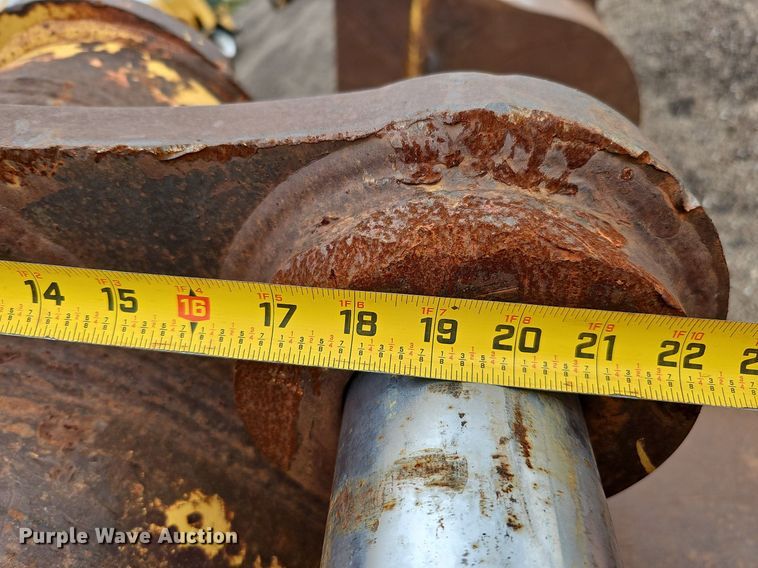 image for item ME9003 41" W excavator bucket