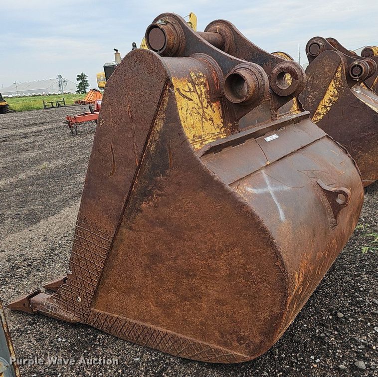 image for item ME9004 58" W excavator bucket