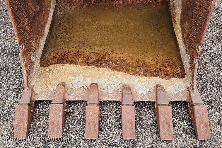 image for item ME9004 58" W excavator bucket