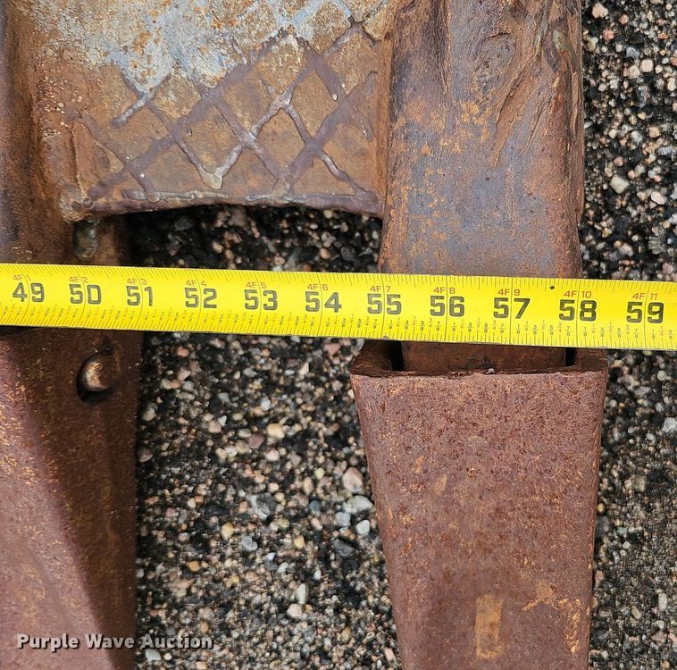 image for item ME9004 58" W excavator bucket