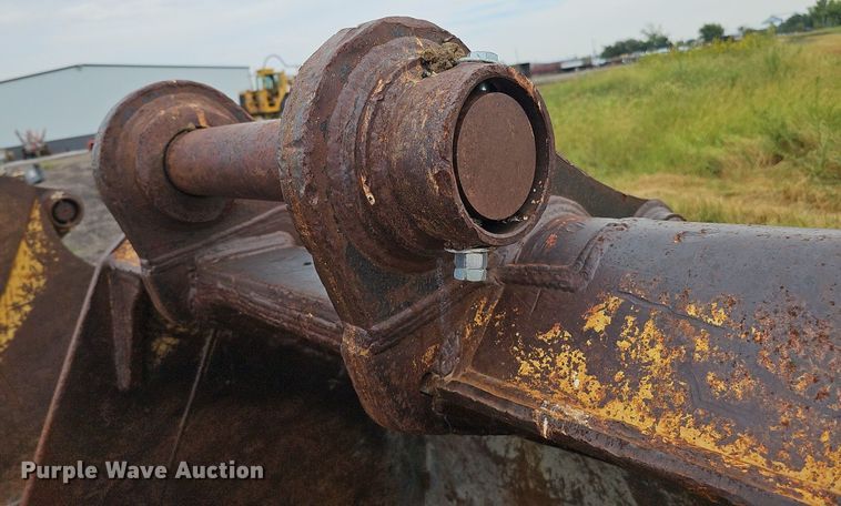 image for item ME9004 58" W excavator bucket