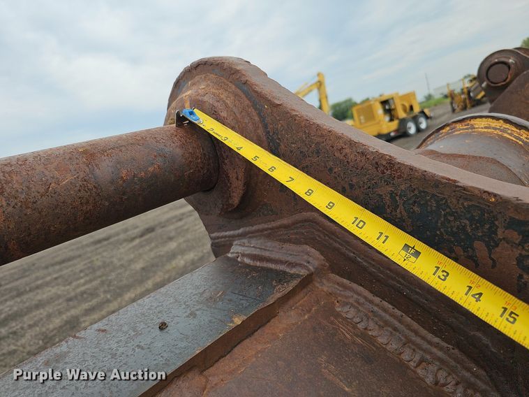 image for item ME9004 58" W excavator bucket