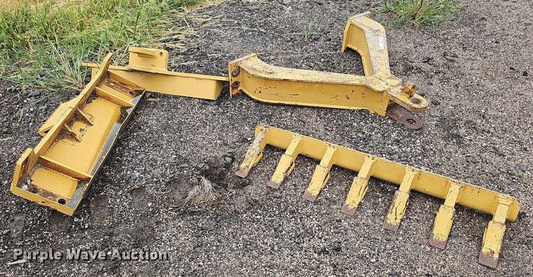 image for item ME9008 (4) dozer attachments