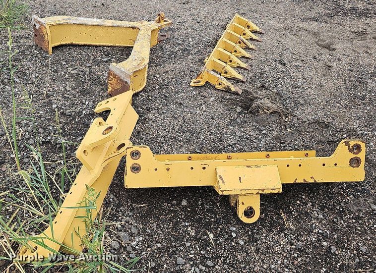 image for item ME9008 (4) dozer attachments