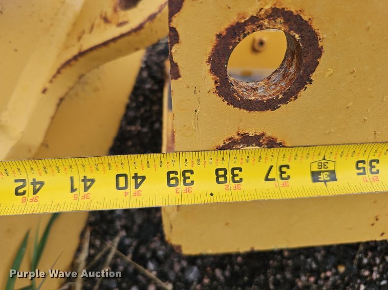 image for item ME9008 (4) dozer attachments