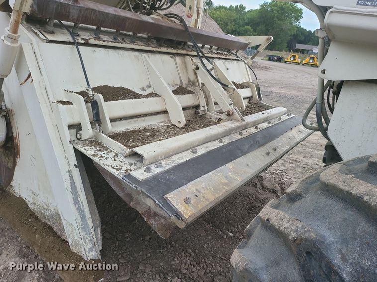 image for item ME9292 2005 CMI RS-425B  soil stabilizer / reclaimer