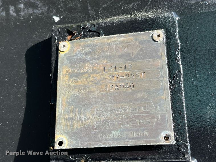 image for item MG9426 1998 Ford LT9513  vacuum truck