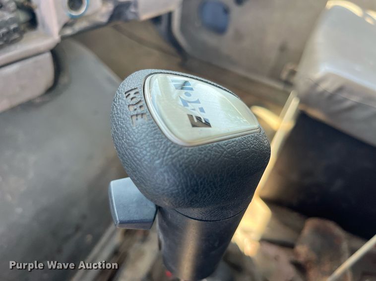 image for item MG9426 1998 Ford LT9513  vacuum truck