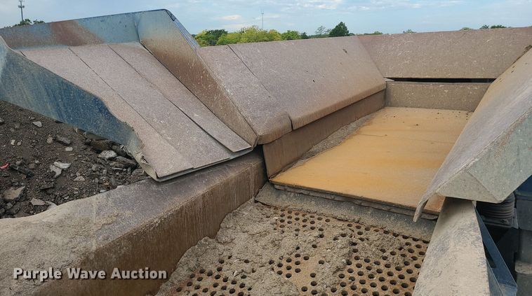 image for item MJ9293 2019 Kleemann Mobirex MR130 Zi EVO2 impact crusher