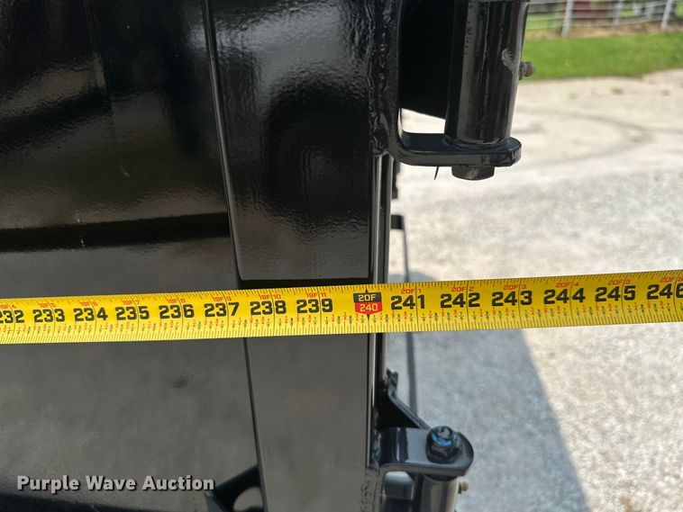 image for item ML9189 2022 PJ Trailers DD202  dump trailer