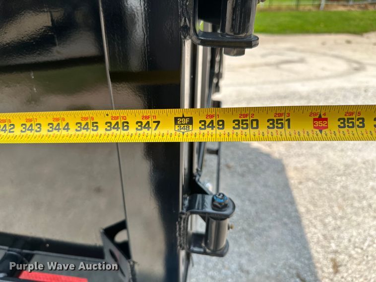 image for item ML9189 2022 PJ Trailers DD202  dump trailer