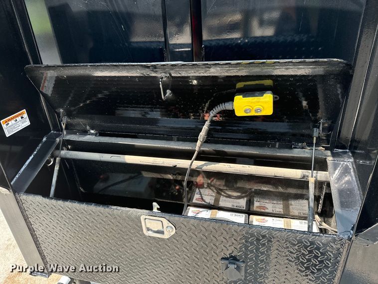 image for item ML9189 2022 PJ Trailers DD202  dump trailer