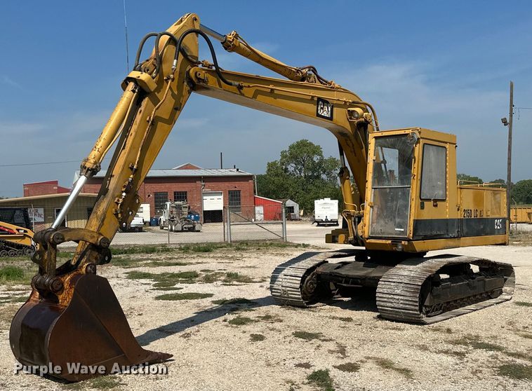 image for item ML9248 1990 Caterpillar 215D LC  excavator
