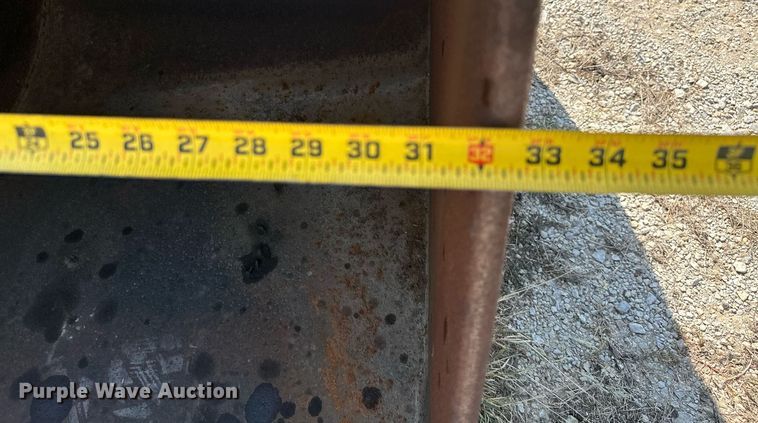 image for item ML9248 1990 Caterpillar 215D LC  excavator