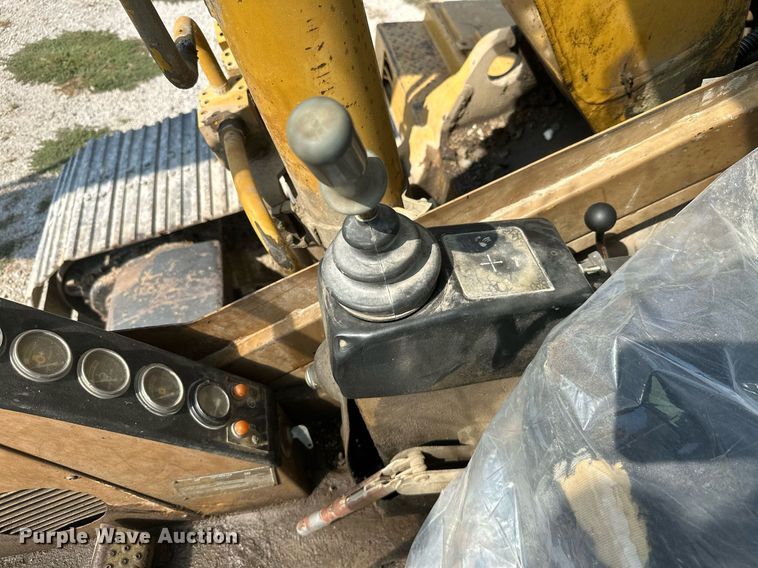 image for item ML9248 1990 Caterpillar 215D LC  excavator