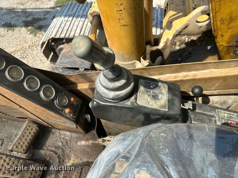 image for item ML9248 1990 Caterpillar 215D LC  excavator