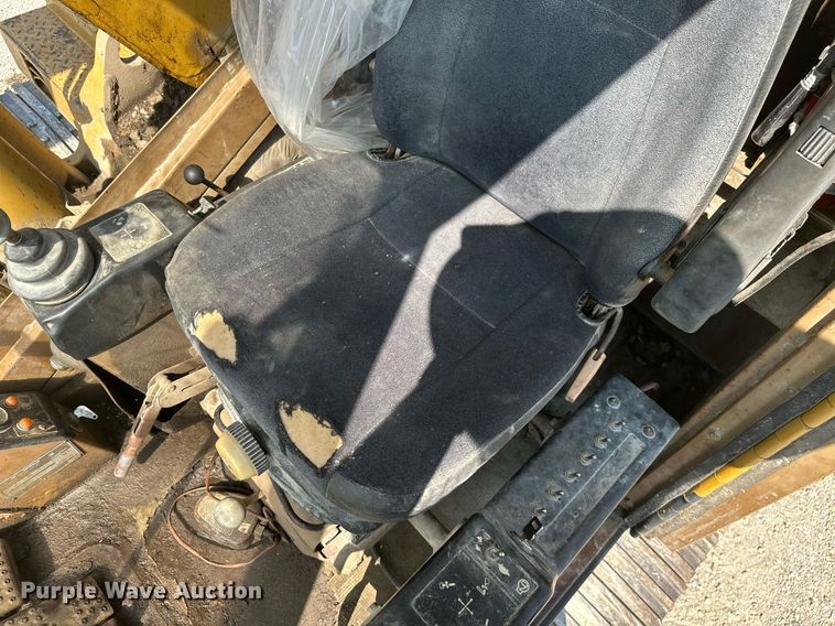 image for item ML9248 1990 Caterpillar 215D LC  excavator