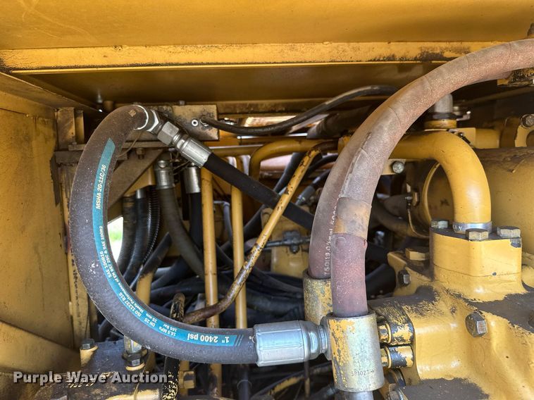 image for item ML9248 1990 Caterpillar 215D LC  excavator