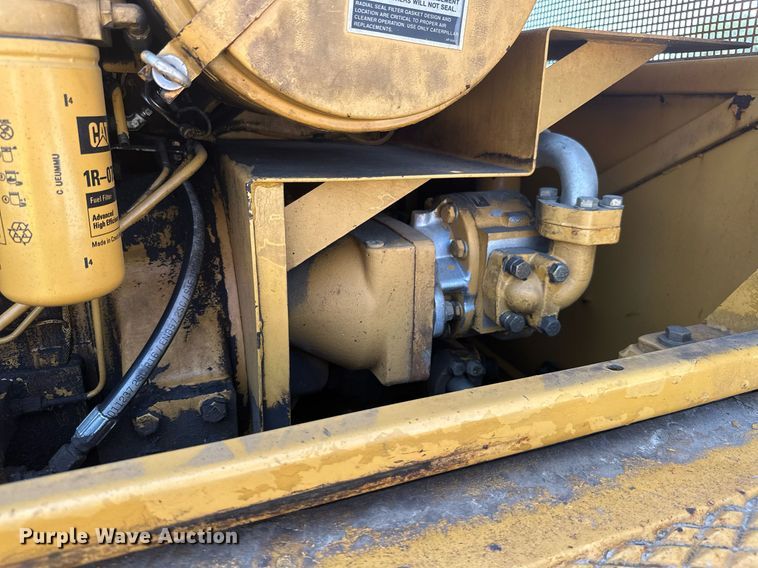 image for item ML9248 1990 Caterpillar 215D LC  excavator