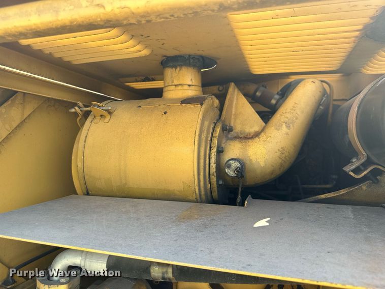 image for item ML9248 1990 Caterpillar 215D LC  excavator