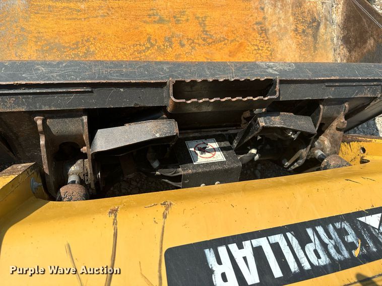 image for item ML9249 2008 Caterpillar 247B2  tracked skid steer loader